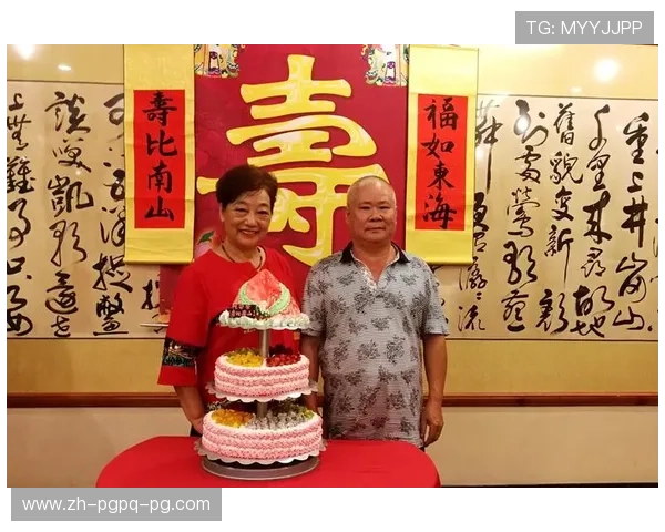 CBA足球队吴炳：篮球明星吴炳的足球情缘与球场表现