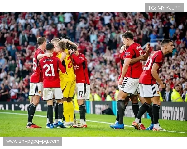 英超球队曼联：曼联队在英超联赛中的辉煌历史与挑战